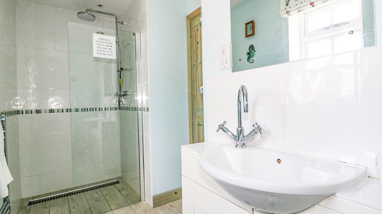 Photo of Bathroom in Gorran