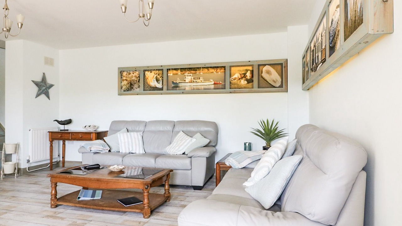 Photo of Livingroom in Gorran