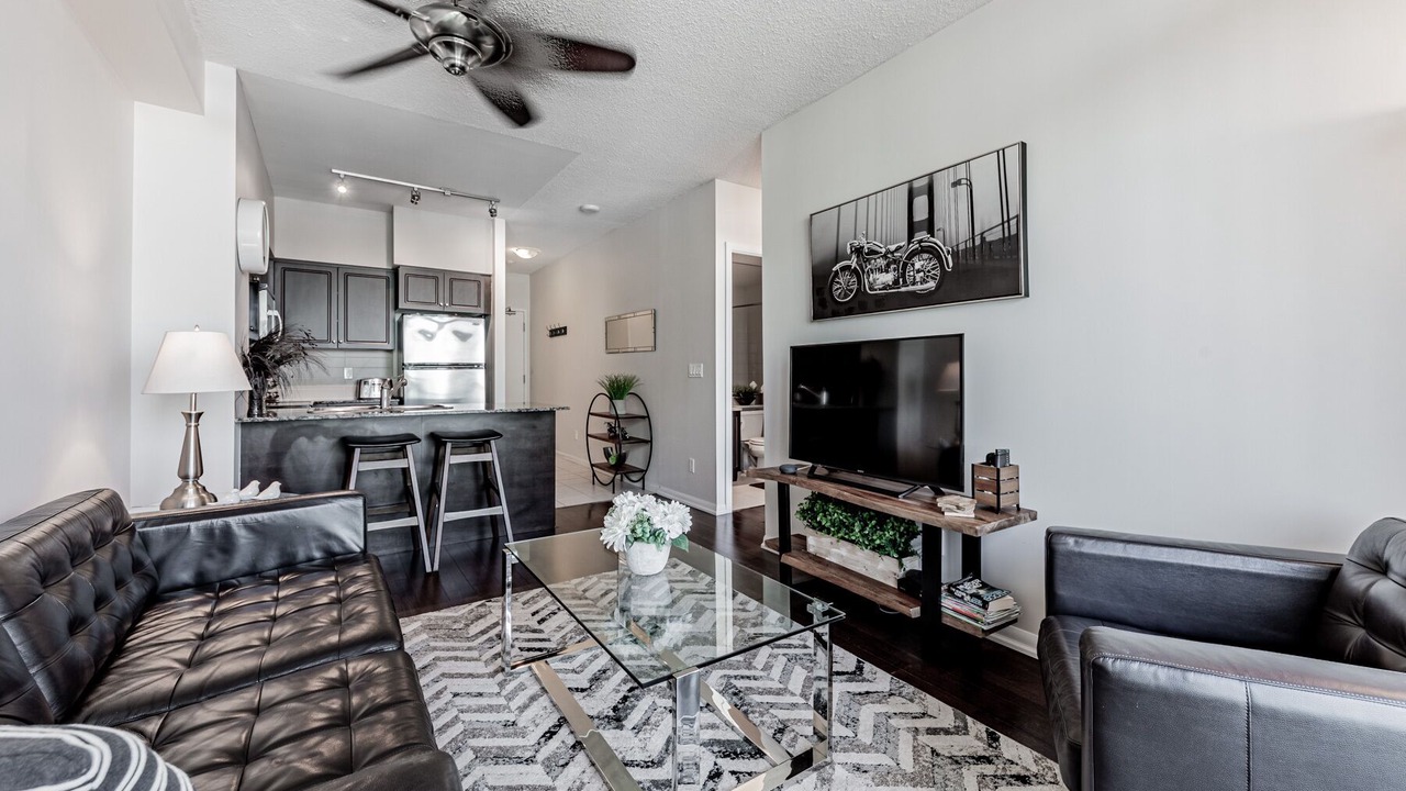 Photo of Livingroom in Fort York