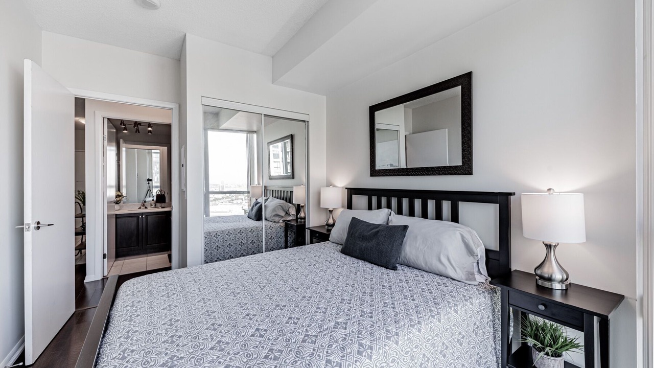 Photo of Bedroom in Fort York