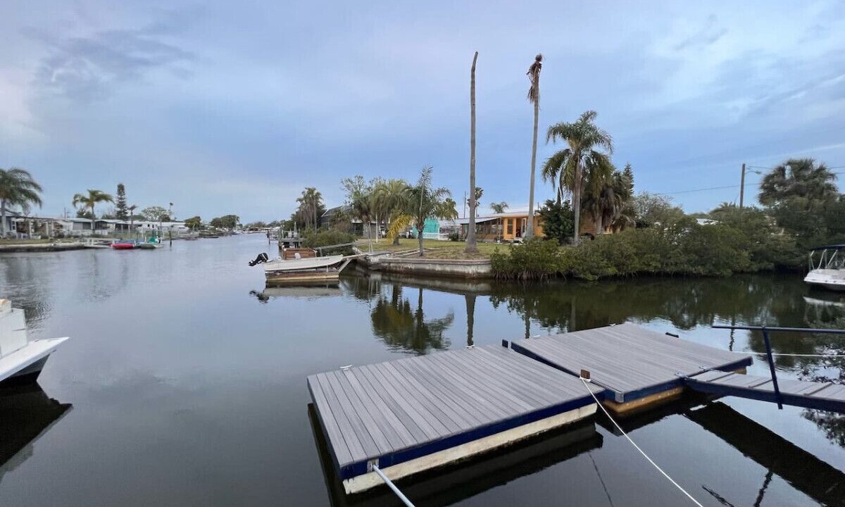 Photo of Others in Signal Cove