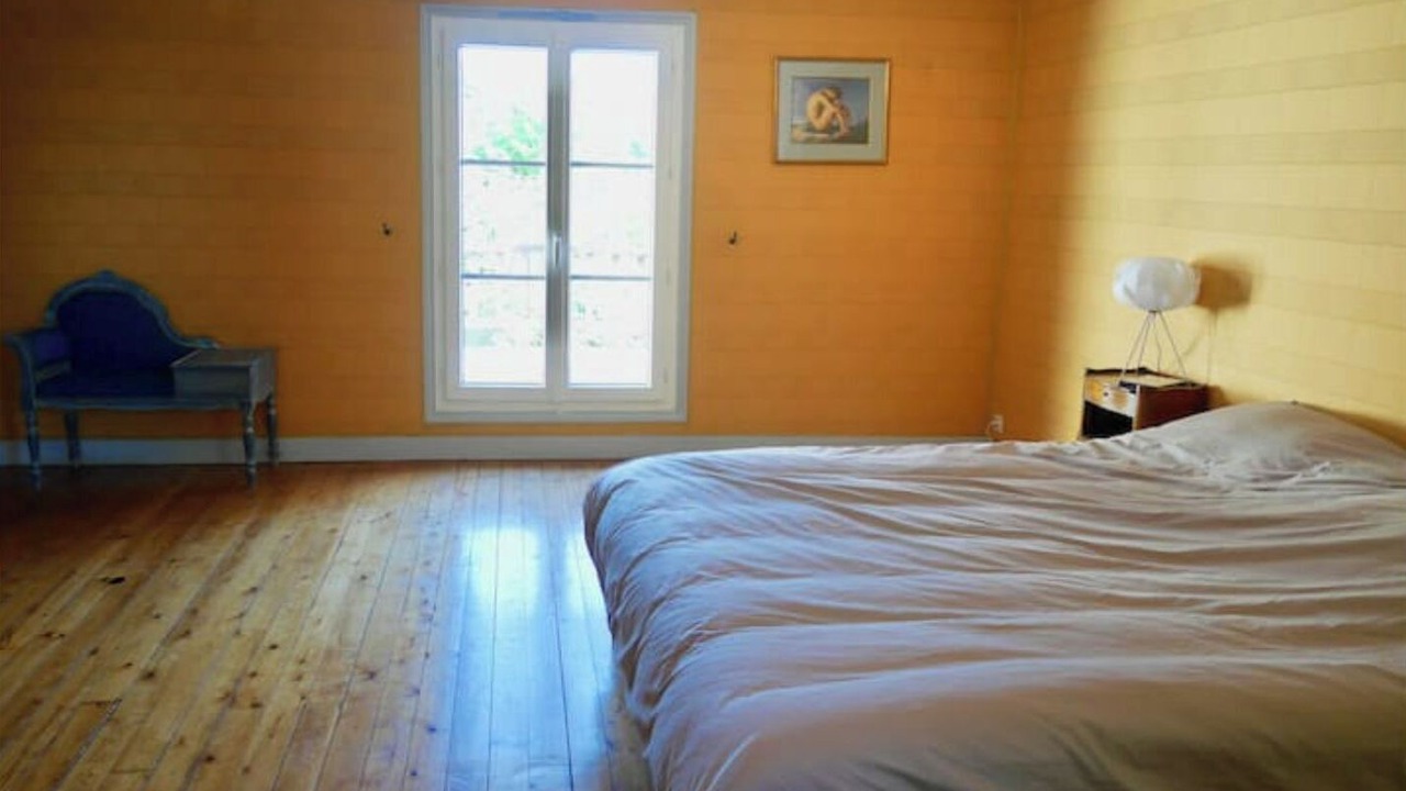 Photo of Bedroom in Bernay