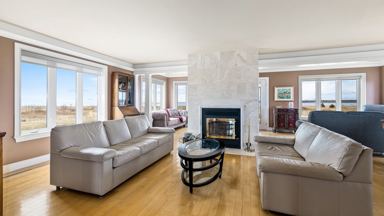 Photo of Livingroom in Cormierville