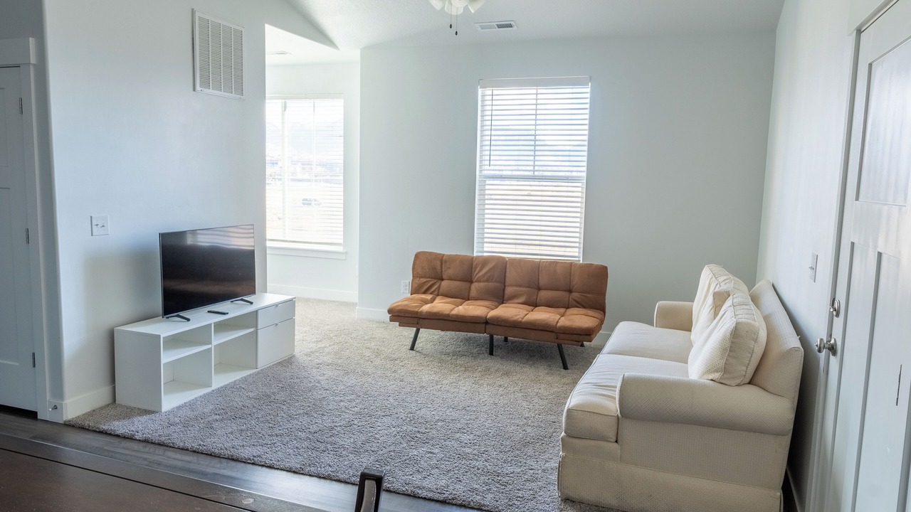 Photo of Livingroom in Lehi