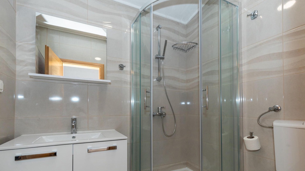 Photo of Bathroom in Peracko Blato