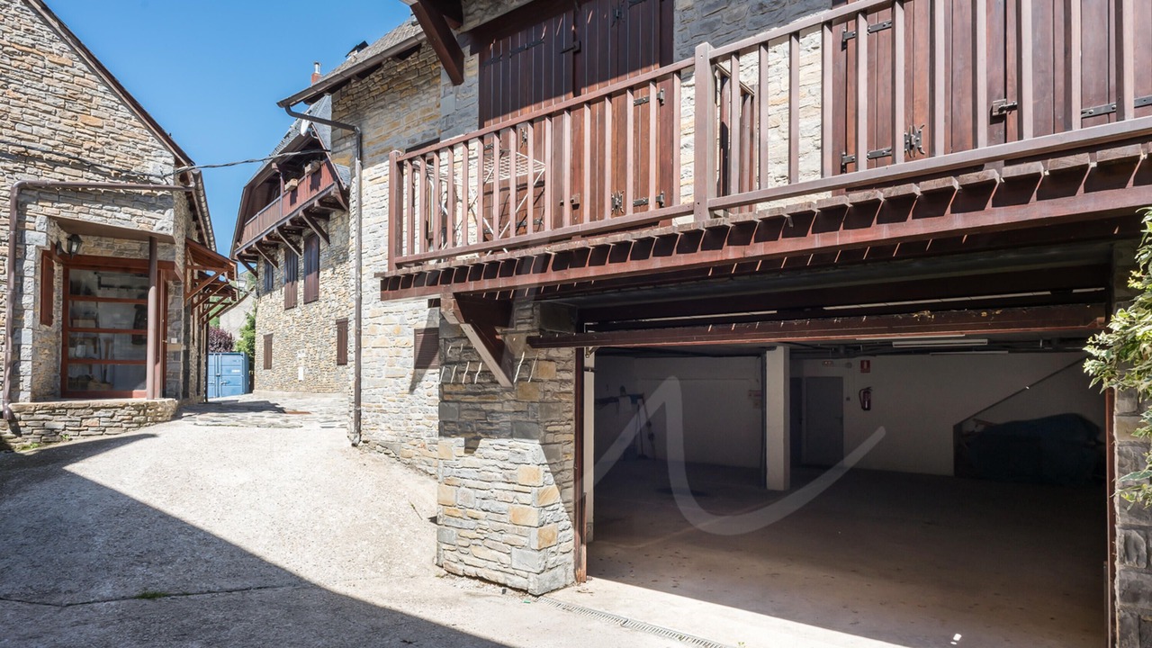 Photo of Outdoor in Gessa