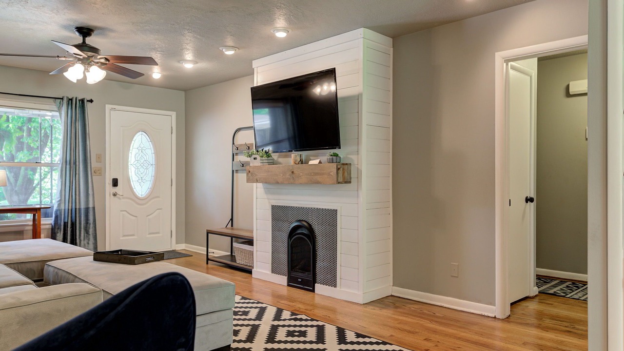 Photo of Livingroom in Norman