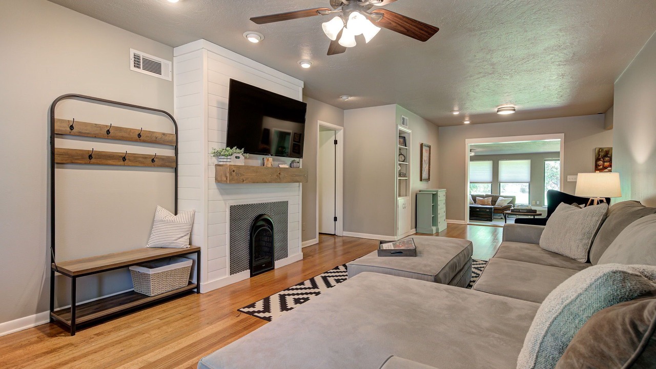 Photo of Livingroom in Norman