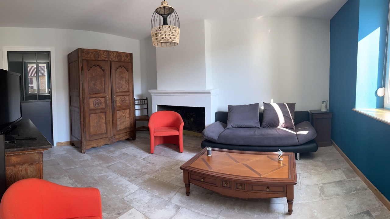 Photo of Livingroom in Mouzay