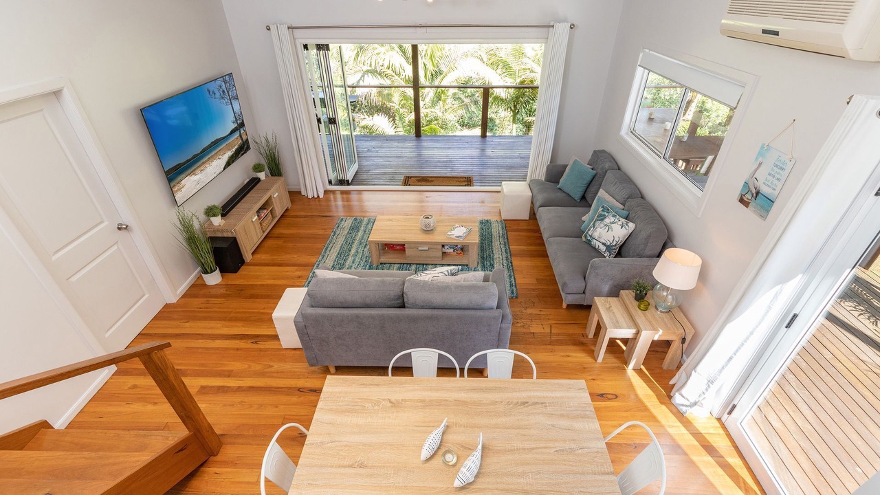 Photo of Livingroom in Smiths Lake