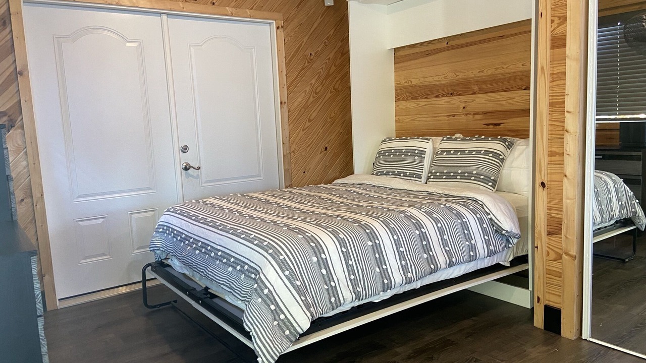 Photo of Bedroom in Cocoa