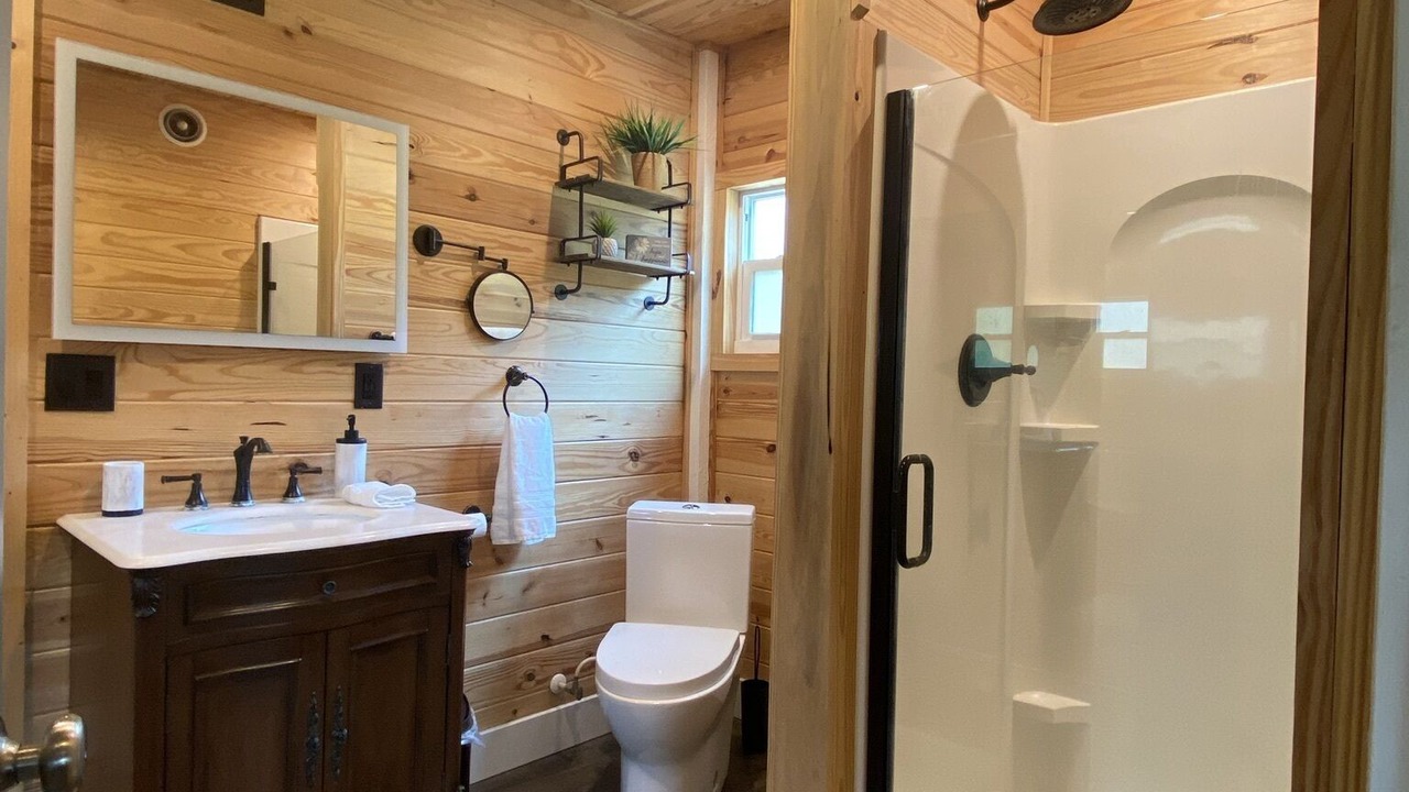 Photo of Bathroom in Cocoa
