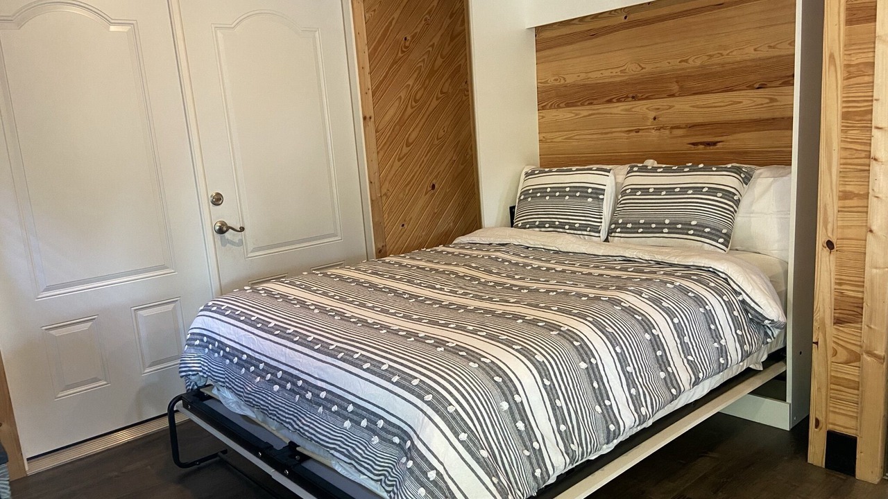 Photo of Bedroom in Cocoa