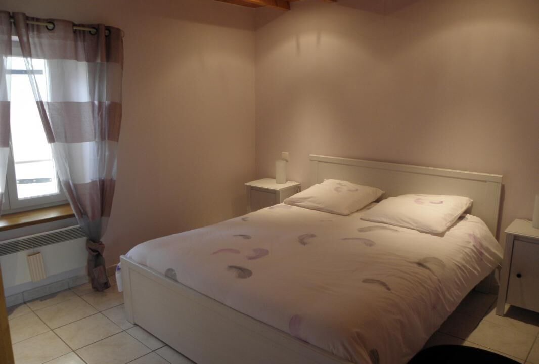 Photo of Bedroom in Castelnau-de-Montmiral