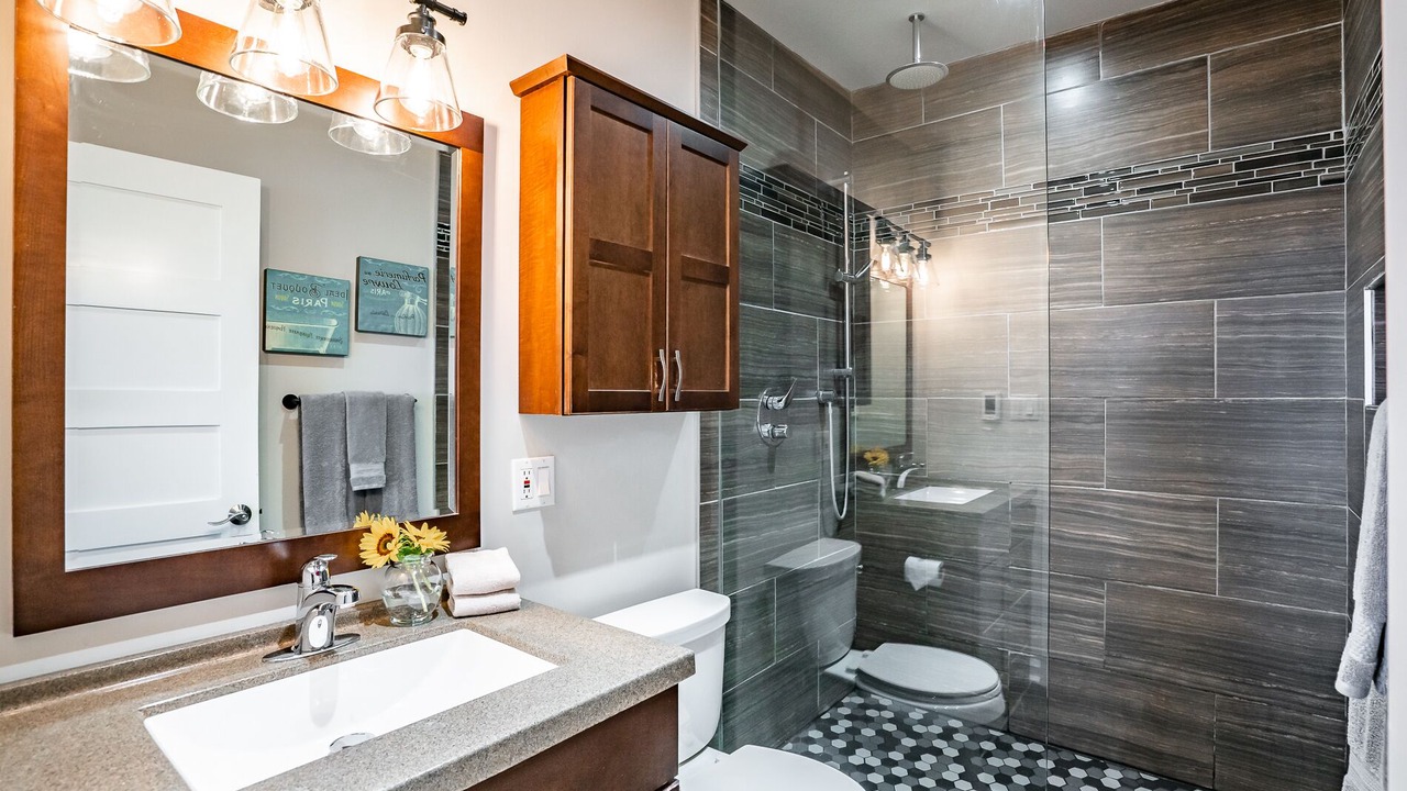 Photo of Bathroom in Virgil
