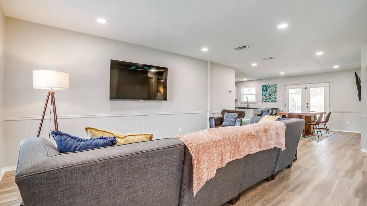 Photo of Livingroom in Arlington