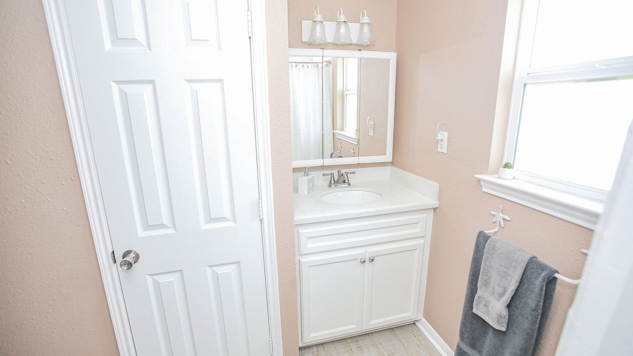 Photo of Bathroom in Surfside Beach
