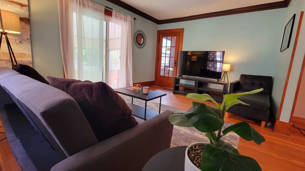 Photo of Livingroom in Rochester