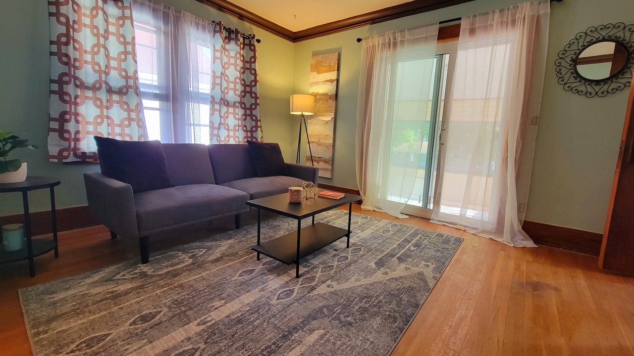 Photo of Livingroom in Rochester