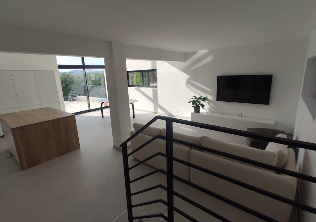 Photo of Livingroom in Barjac