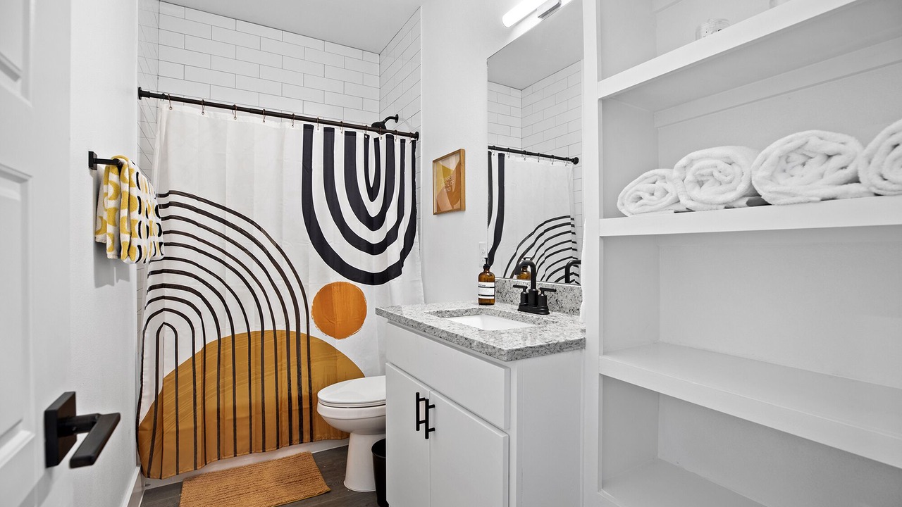 Photo of Bathroom in Highland Lake Estates