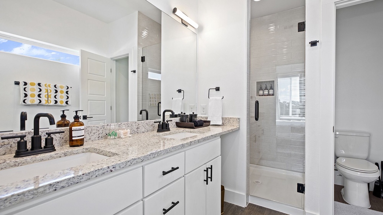 Photo of Bathroom in Highland Lake Estates