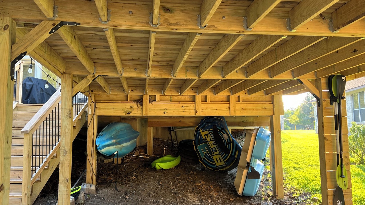 Photo of Patio Balcony in Sunrise Beach Village