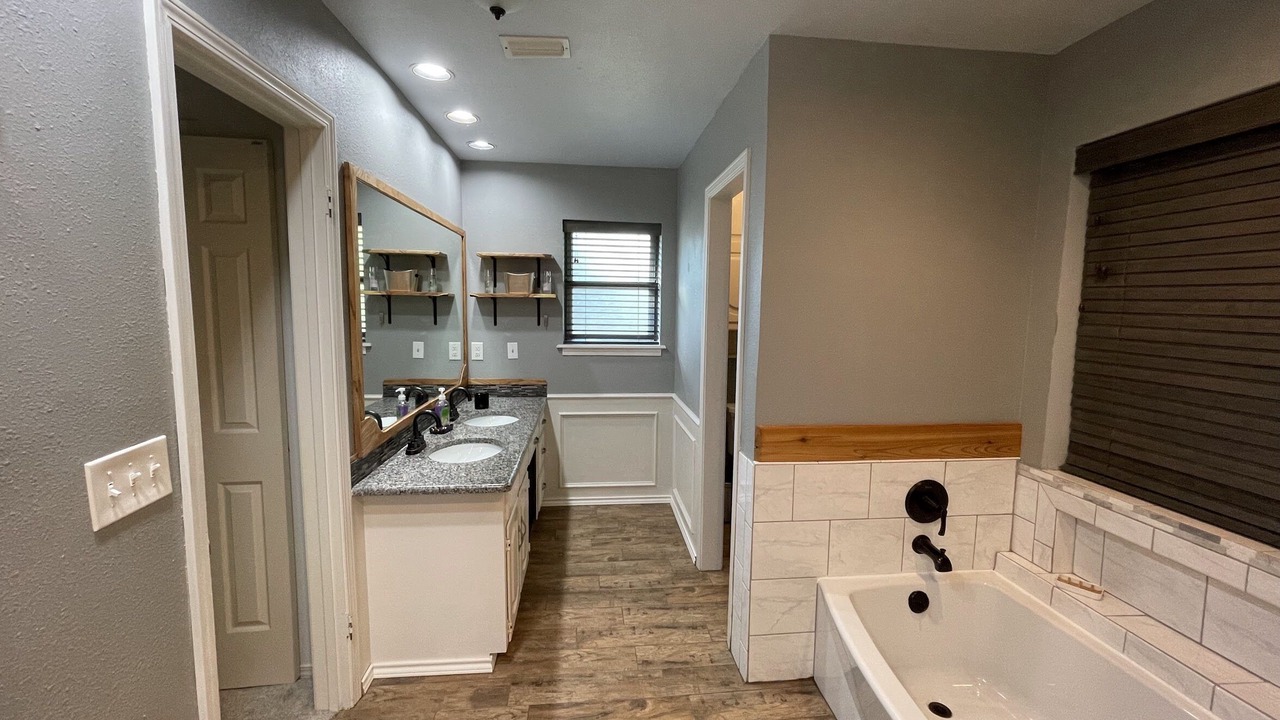 Photo of Bathroom in Cason