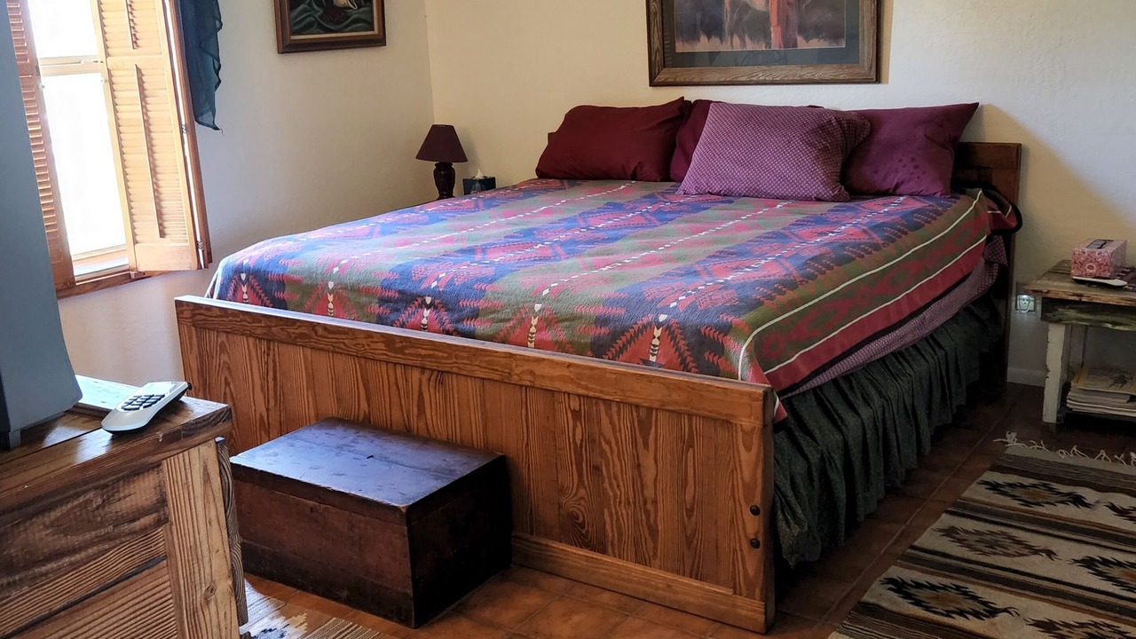 Photo of Bedroom in Mule Creek