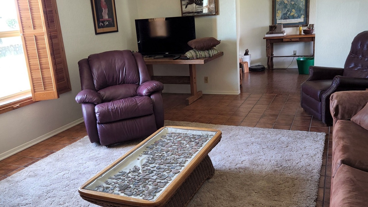 Photo of Livingroom in Mule Creek