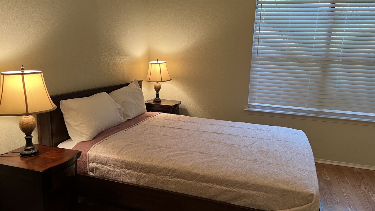 Photo of Bedroom in Buckingham Estates