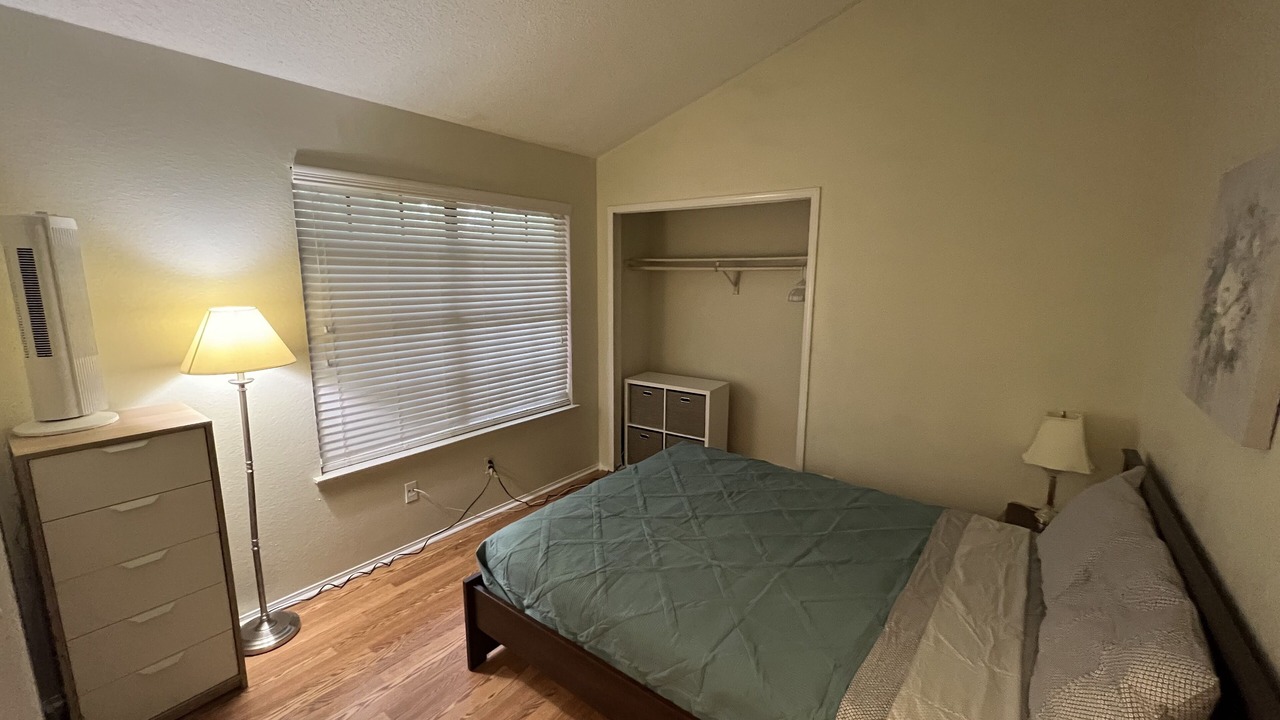 Photo of Bedroom in Buckingham Estates