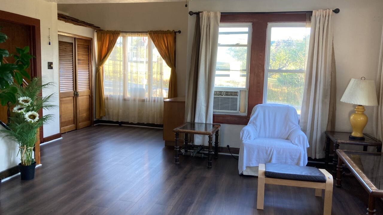 Photo of Others in Rowland