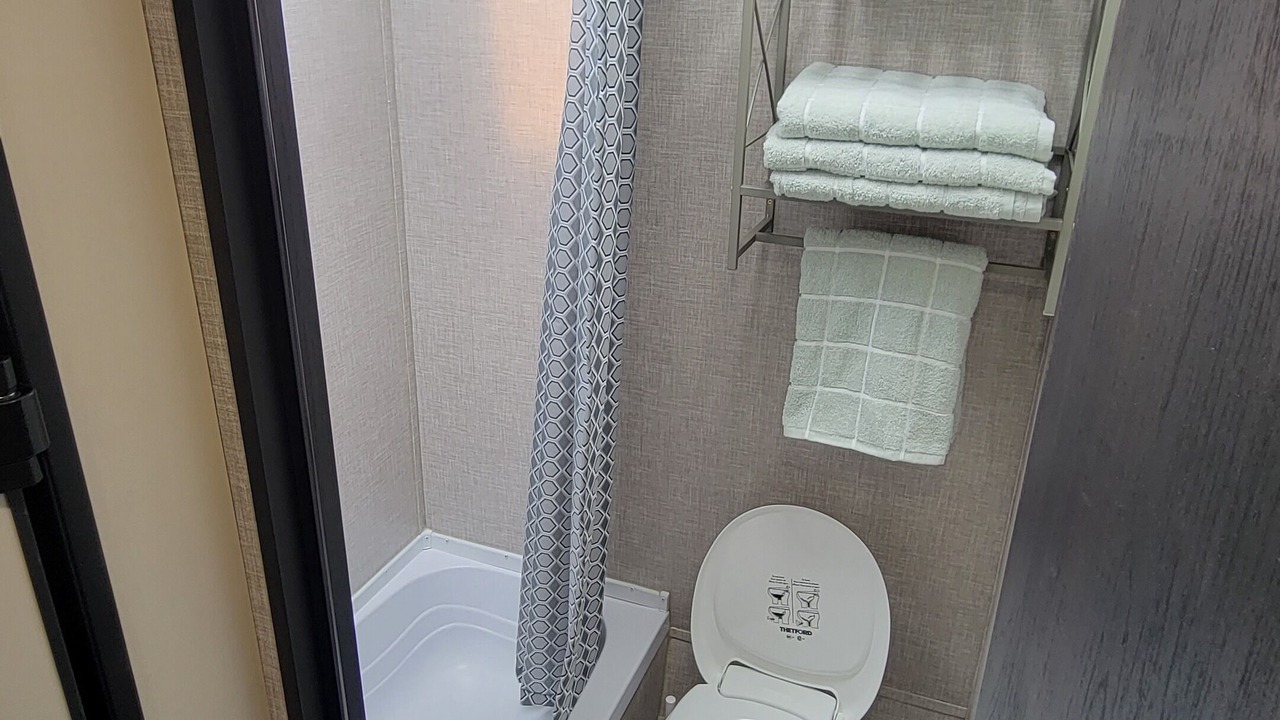 Photo of Bathroom in Skyland