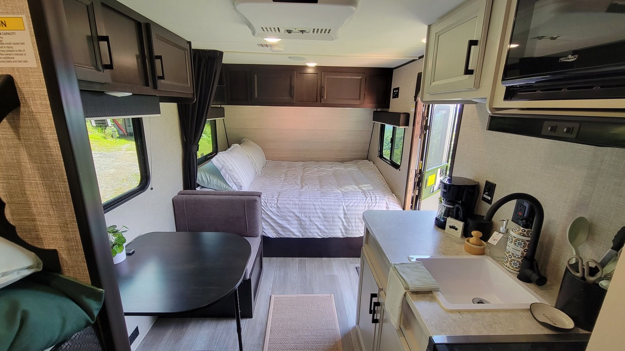 Photo of Bedroom in Skyland