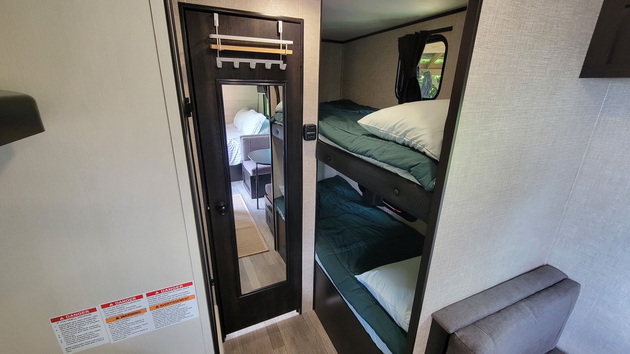 Photo of Bedroom in Skyland