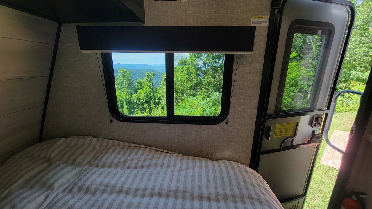 Photo of Bedroom in Skyland