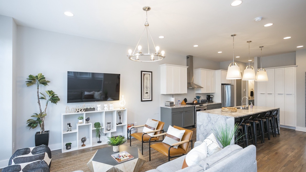 Photo of Livingroom in Hadley - Washington