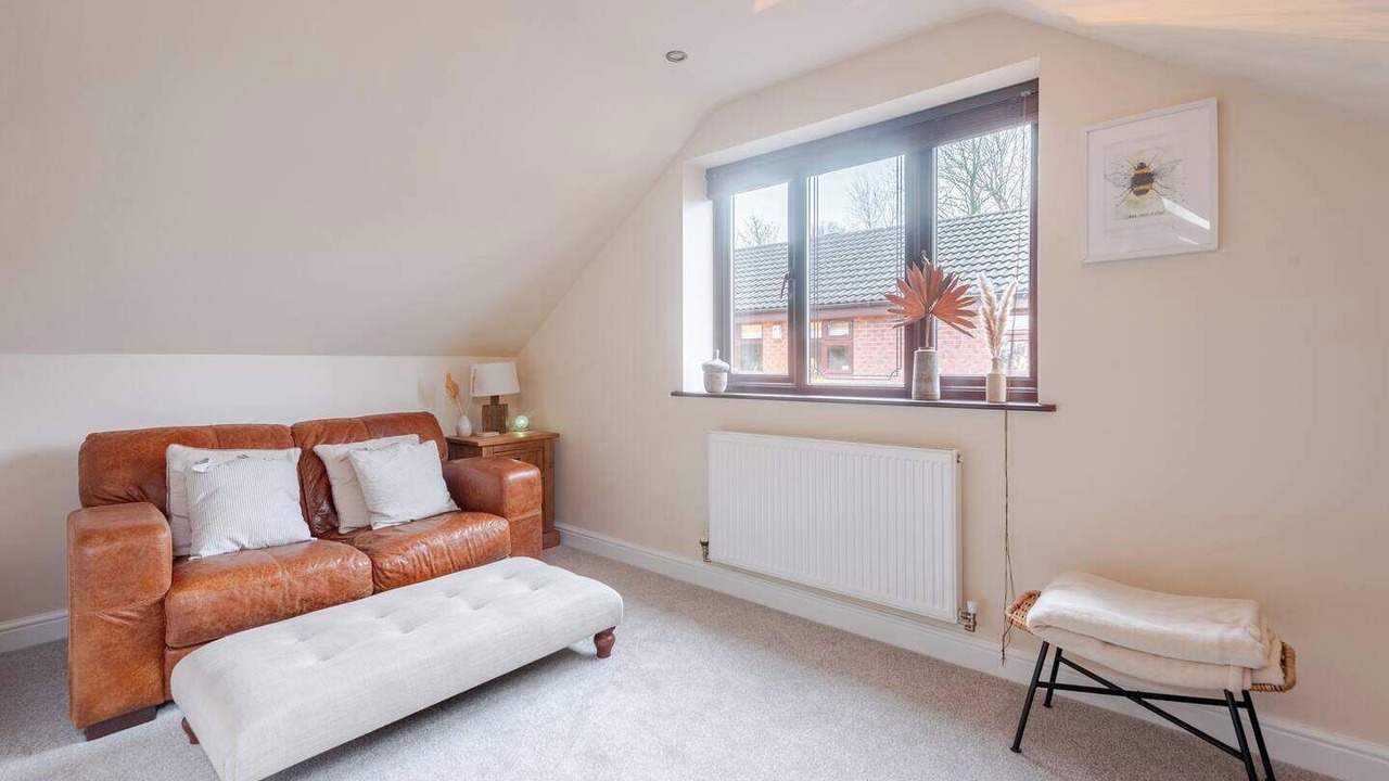 Photo of Others in Giltbrook