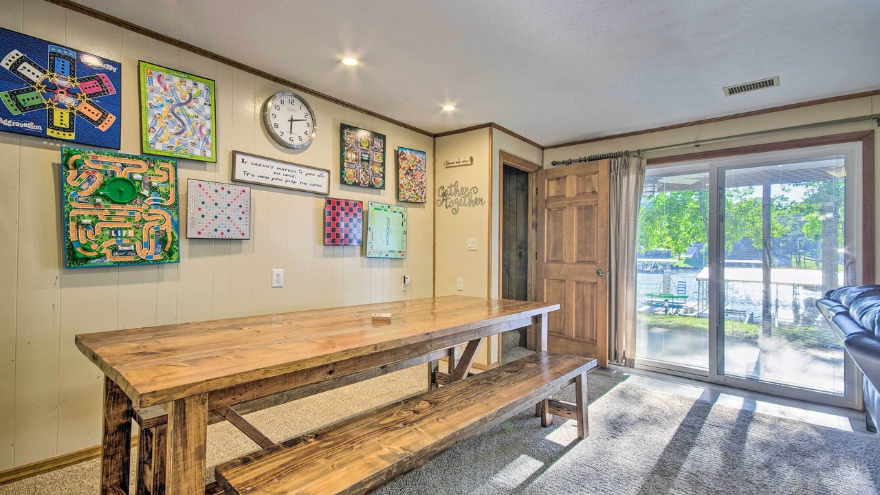 Photo of Bedroom in Gravois Mills