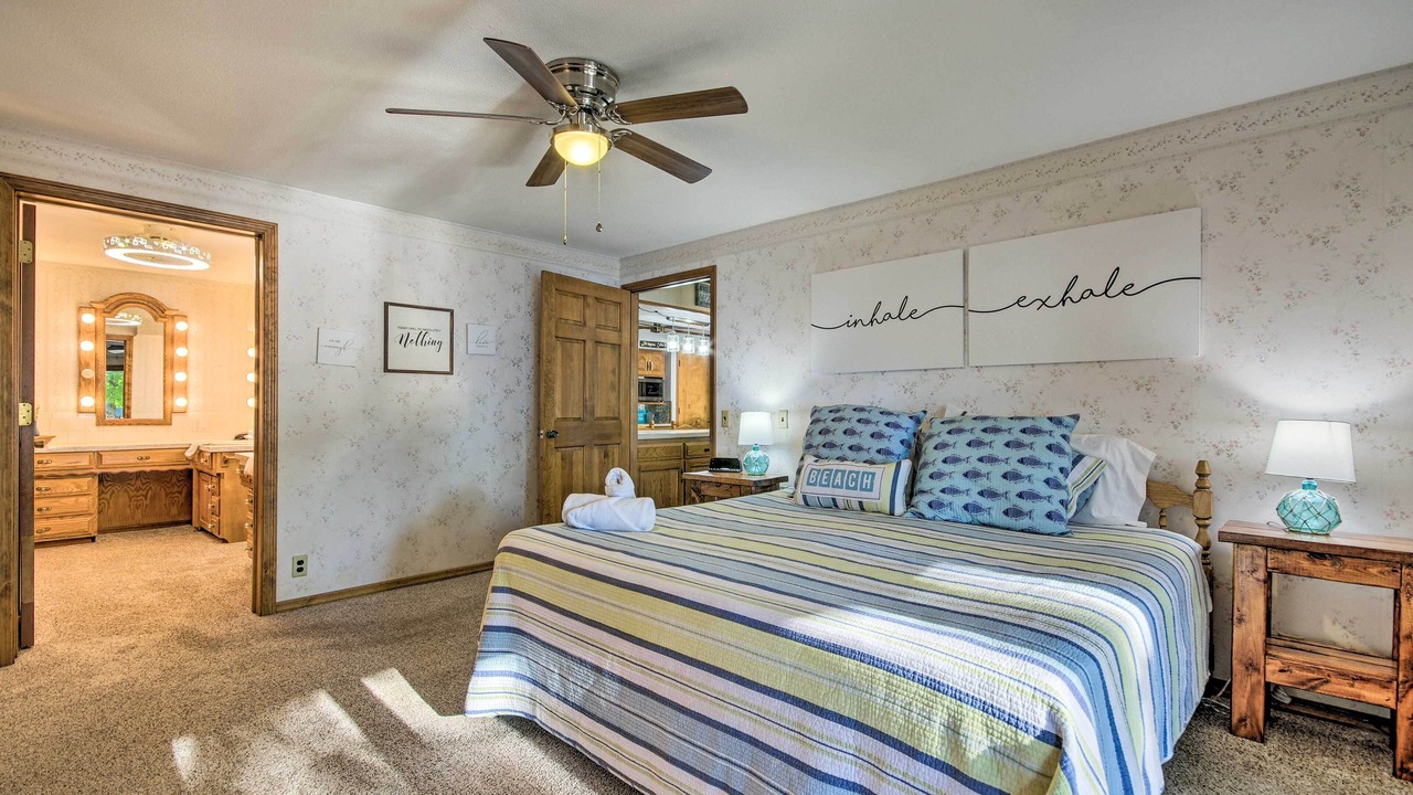 Photo of Bedroom in Gravois Mills