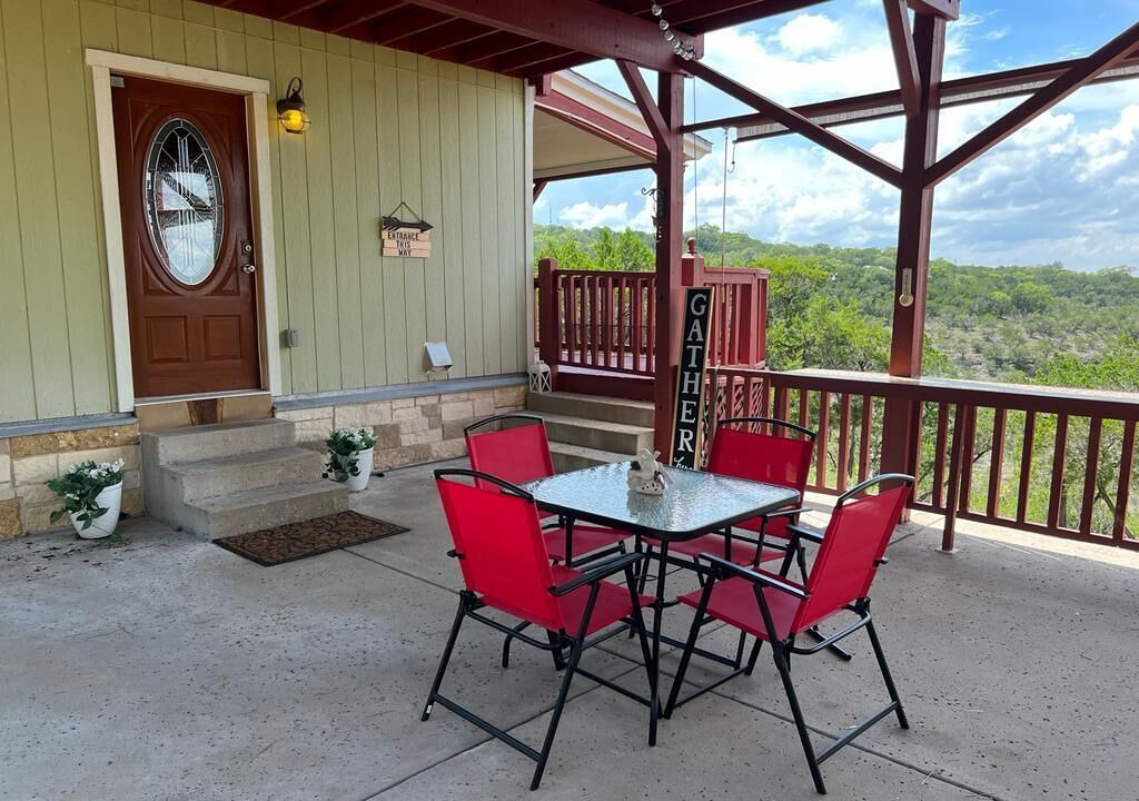 Photo of Outdoor in Oatmeal