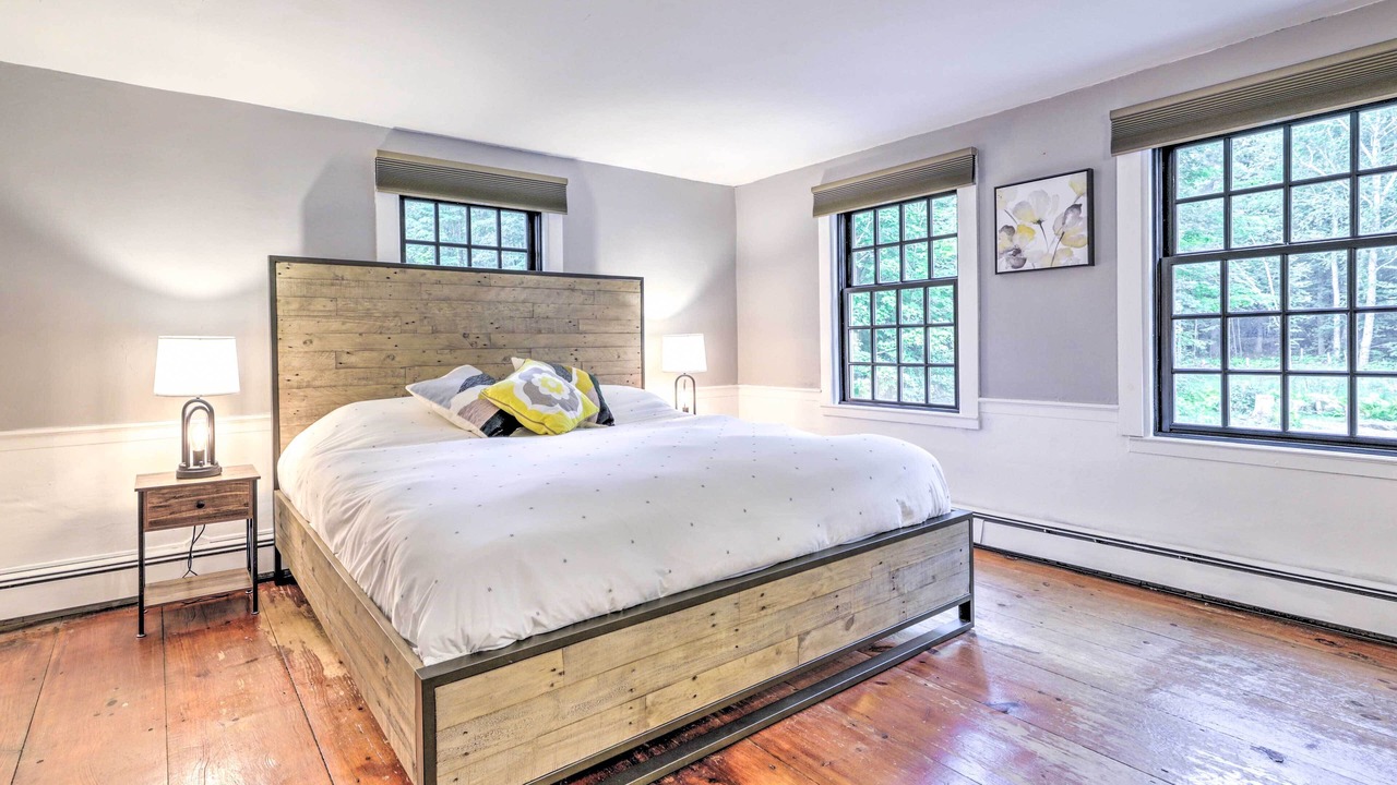 Photo of Others in Royalston