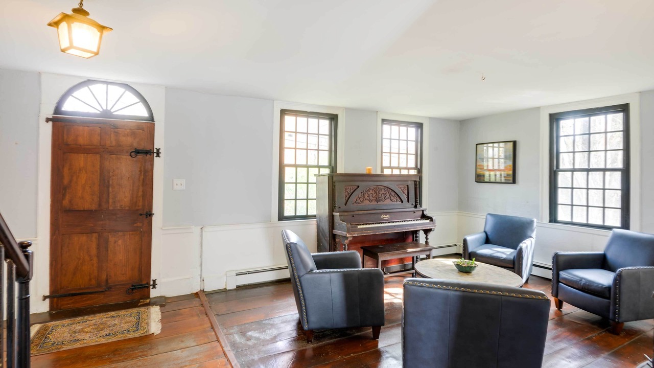 Photo of Bedroom in Royalston