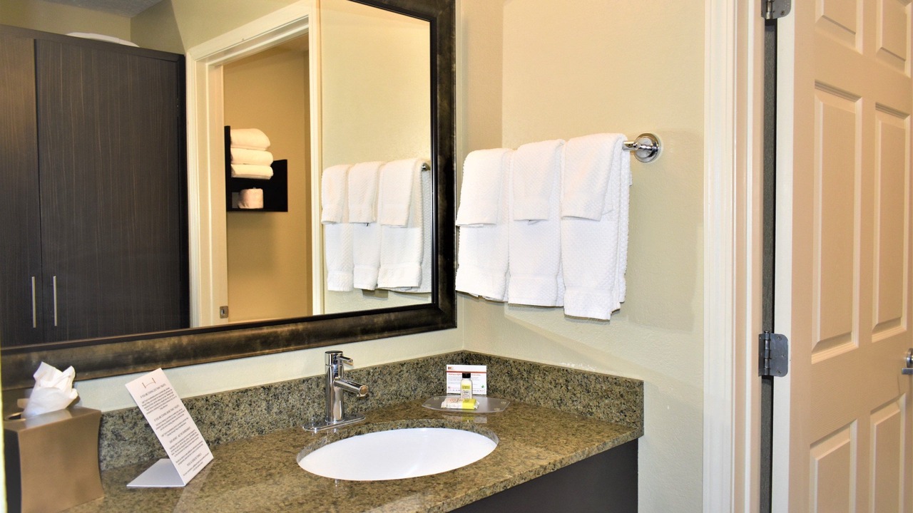 Photo of Bathroom in Albuquerque