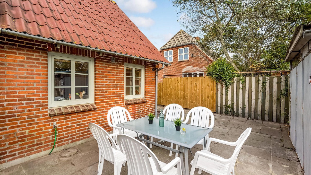 Photo of Others in Tim