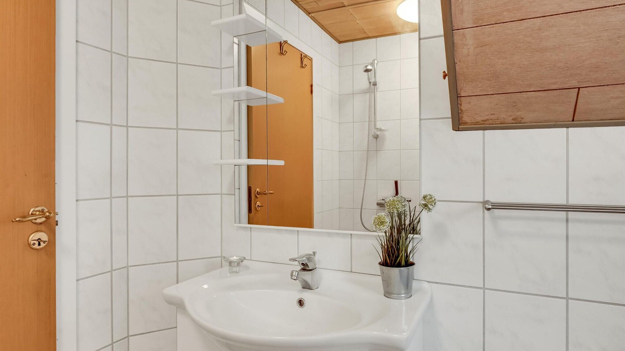 Photo of Bathroom in Tim