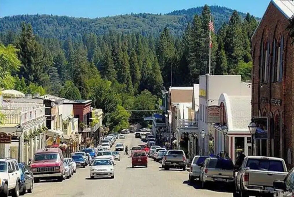 Photo of Others in Alta Sierra
