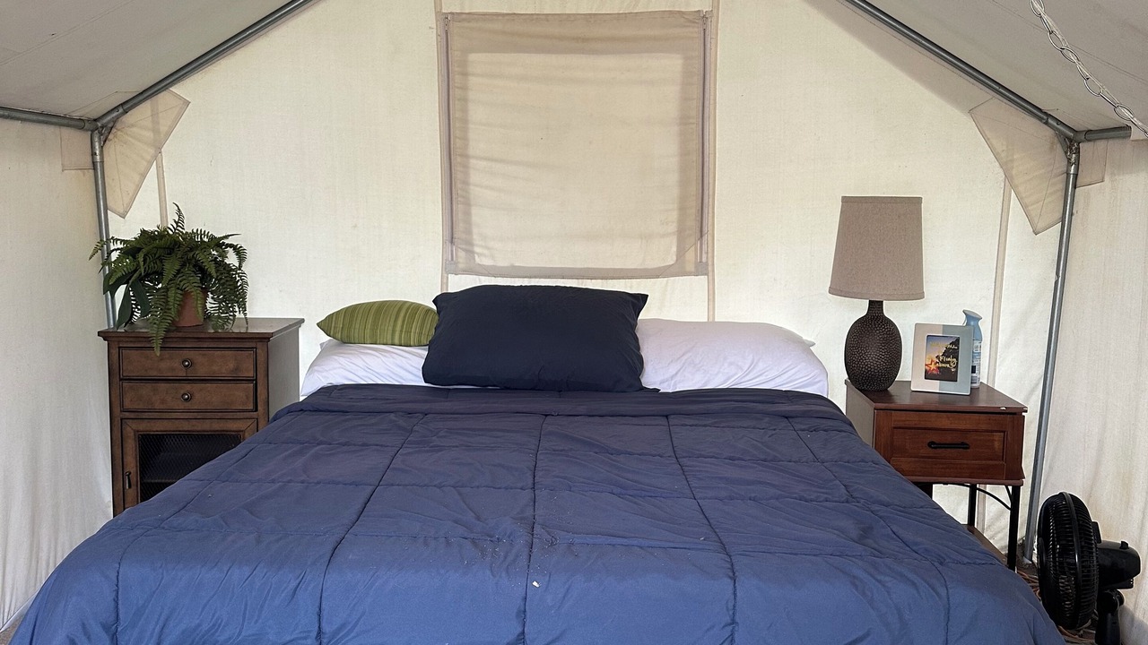 Photo of Bedroom in Isleton