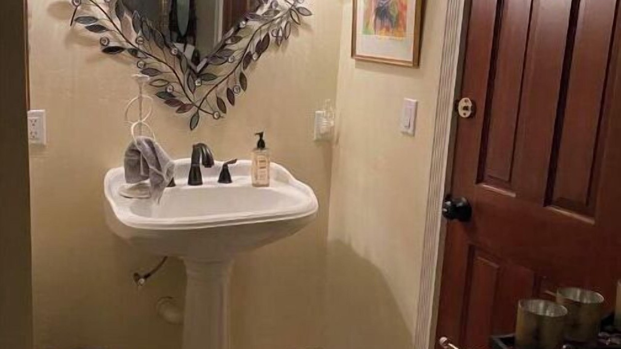 Photo of Bathroom in Alta Sierra
